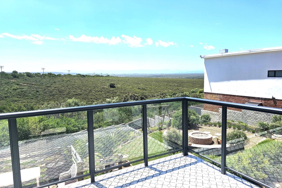 3 Bedroom Property for Sale in Wavecrest Eastern Cape